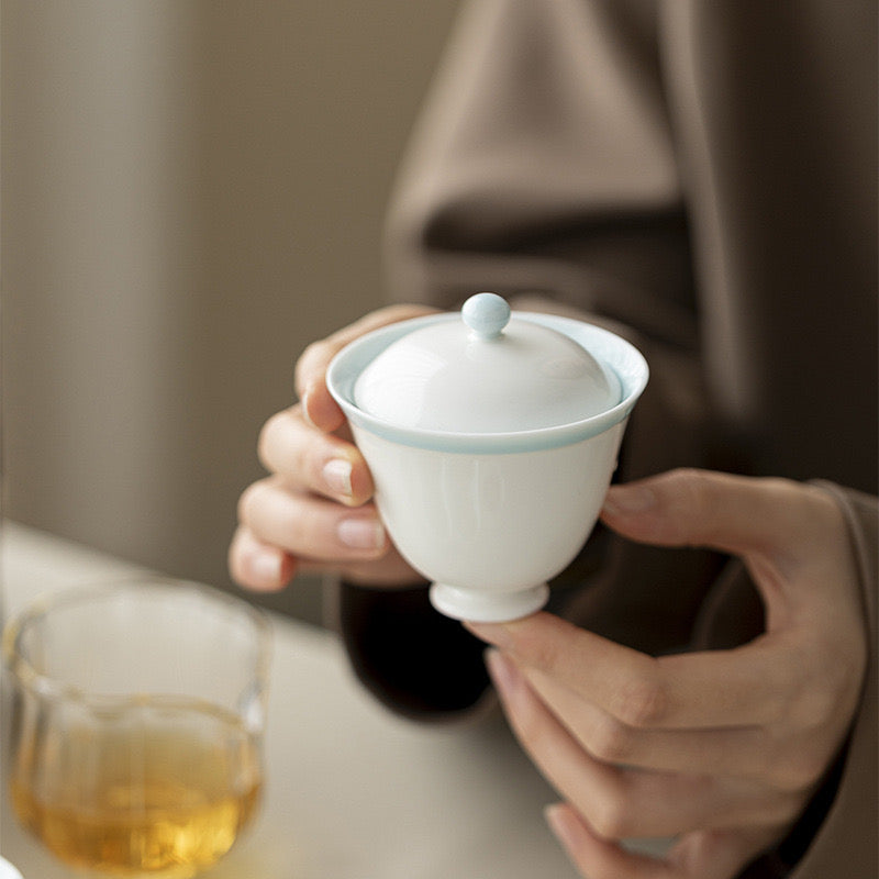 White Porcelain Gaiwan Tea Set - With Travel Bag