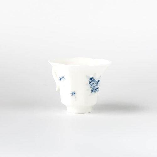 Blue and White Porcelain Tea Cup with Handle