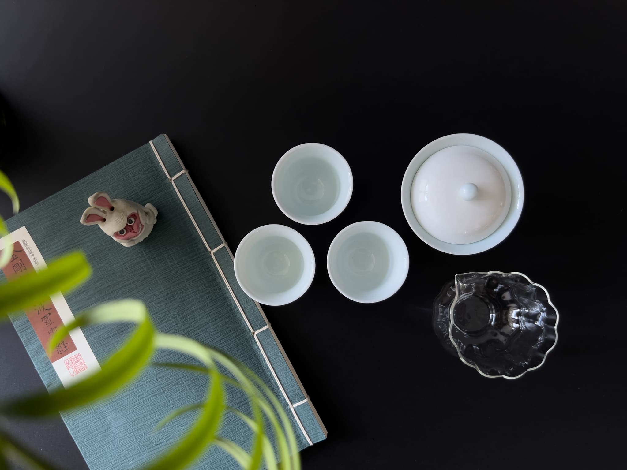 spellsinger　高級デーツバティール Exquisite Teaware | Jingdezhen & Yixing Crafts – Staple Sip